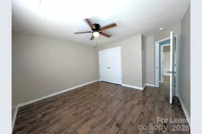9223 Avery Meadows Drive, Charlotte, NC 28216 - Photo 21