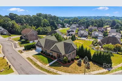 1258 10th Street Place NW, Hickory, NC 28601 - Photo 31