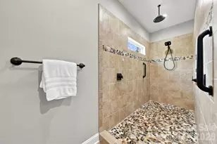 1258 10th St Pl NW, Hickory, NC 28601 - Photo 23