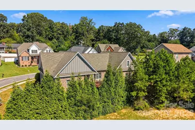 1258 10th Street Place NW, Hickory, NC 28601 - Photo 25