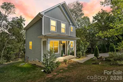 226 1st Street, Mount Holly, NC 28120 - Photo 1