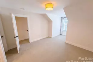 1628 Pat Garrett St, Charlotte, NC 28206 - Photo 17