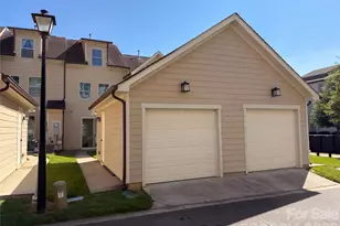 1628 Pat Garrett St, Charlotte, NC 28206 - Photo 5
