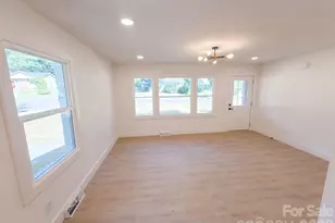 4200 Abbeydale Dr, Charlotte, NC 28205 - Photo 7
