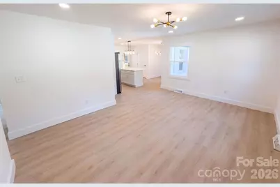 4200 Abbeydale Drive, Charlotte, NC 28205 - Photo 3
