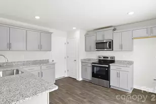 20 Katherine Emilie Dr, Hendersonville, NC 28792 - Photo 5