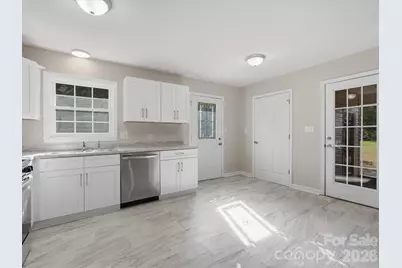 102 Cushman Drive, Chester, SC 29706 - Photo 3