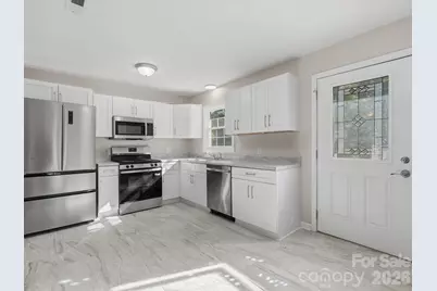 102 Cushman Drive, Chester, SC 29706 - Photo 1