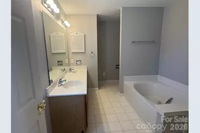 8817 Elkins Park Drive, Matthews, NC 28105 - Photo 19