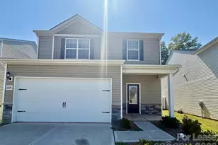 6200 Lowe Ln, Charlotte, NC 28214 - Photo 3