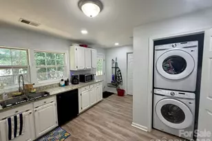 284 Salem St SW, Concord, NC 28025 - Photo 9