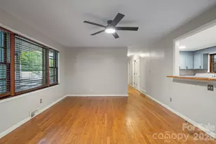 212 Pennsylvania Ave, Asheville, NC 28806 - Photo 9