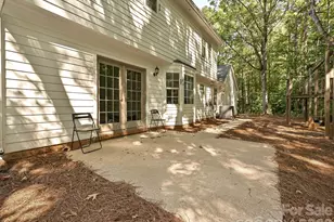 11200 Walking Horse Ln, Charlotte, NC 28215 - Photo 29