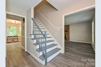 11200 Walking Horse Lane, Charlotte, NC 28215 - Photo 7