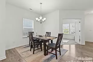 5125 Arbordale Wy, Mount Holly, NC 28120 - Photo 3