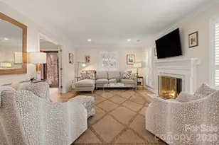 7507 Red Oak Ln, Charlotte, NC 28226 - Photo 3