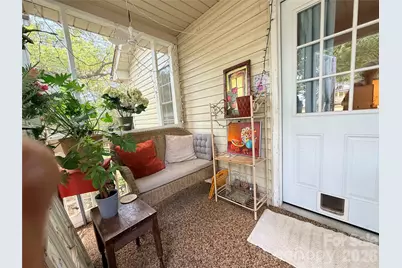 522 19th Street SW, Hickory, NC 28602 - Photo 13