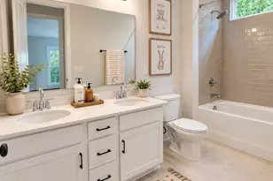 812 E 19th St, Charlotte, NC 28205 - Photo 47