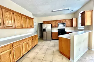 10514 Old Bridge Ln, Charlotte, NC 28269 - Photo 7