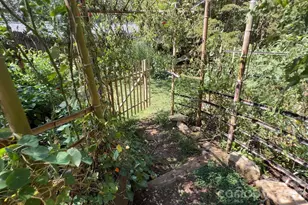 201 Logan Ave, Asheville, NC 28806 - Photo 11