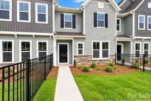 6613 Fire Lily Ln, Charlotte, NC 28216 - Photo 29