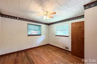 2985 Collettsville Rd, Lenoir, NC 28645 - Photo 15