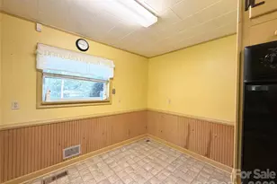 2985 Collettsville Rd, Lenoir, NC 28645 - Photo 11