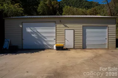 124 Penland Branch Road, Burnsville, NC 28714 - Photo 21