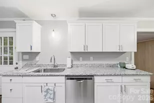 1094 Union St S, Concord, NC 28025 - Photo 11