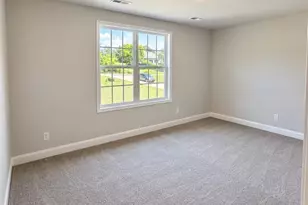 200 Fostoria Pl, Albemarle, NC 28001 - Photo 11