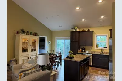 27 Day Lilly Court, Hendersonville, NC 28739 - Photo 5
