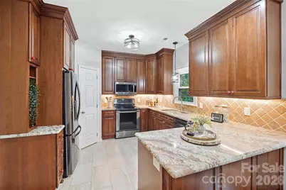 9114 Cameron Wood Drive, Charlotte, NC 28210 - Photo 21