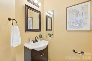9114 Cameron Wood Dr, Charlotte, NC 28210 - Photo 9