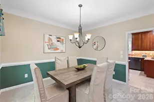 9114 Cameron Wood Dr, Charlotte, NC 28210 - Photo 7