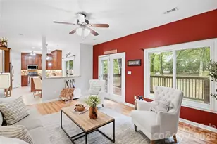 9114 Cameron Wood Dr, Charlotte, NC 28210 - Photo 13