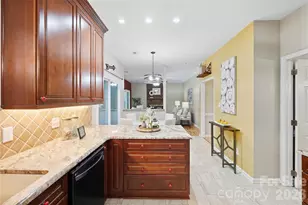9114 Cameron Wood Dr, Charlotte, NC 28210 - Photo 19