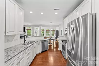 3304 Park South Station Boulevard, Charlotte, NC 28210 - Photo 13