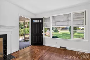 3353 Eastwood Dr, Charlotte, NC 28205 - Photo 11