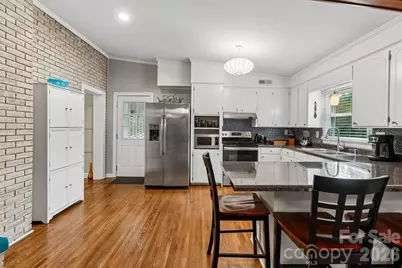 122 Chanticleer Court, Charlotte, NC 28214 - Photo 9