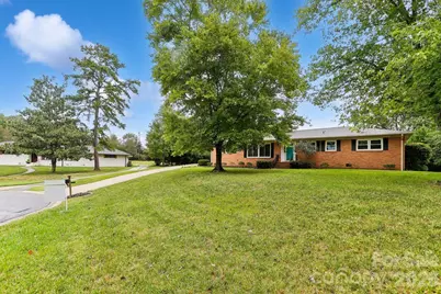 122 Chanticleer Court, Charlotte, NC 28214 - Photo 33