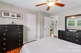 122 Chanticleer Ct, Charlotte, NC 28214 - Photo 19