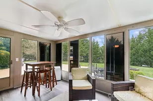 122 Chanticleer Ct, Charlotte, NC 28214 - Photo 25