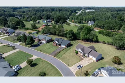 1420 Farmington Hills Drive, Conover, NC 28613 - Photo 31