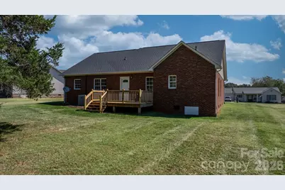 1420 Farmington Hills Drive, Conover, NC 28613 - Photo 25