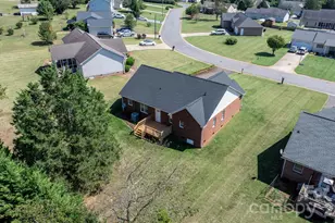 1420 Farmington Hills Dr, Conover, NC 28613 - Photo 29