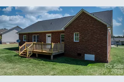 1420 Farmington Hills Drive, Conover, NC 28613 - Photo 3