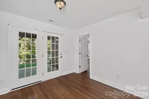 10304 Berkeley Pond Dr, Charlotte, NC 28277 - Photo 37