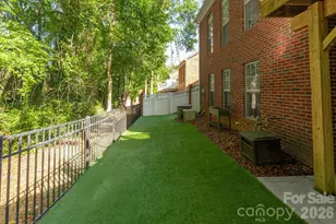 10304 Berkeley Pond Dr, Charlotte, NC 28277 - Photo 45