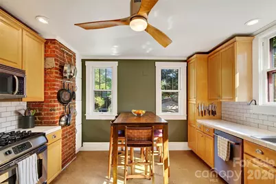 109 1st Street, Black Mountain, NC 28711 - Photo 11