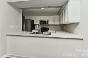 1023 Cranberry Cir, Fort Mill, SC 29715 - Photo 5